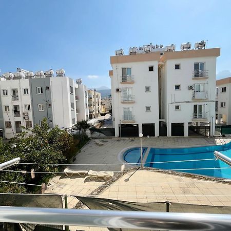 Weekend Apartments 2Br Les Amb Kyrenia  Esterno foto