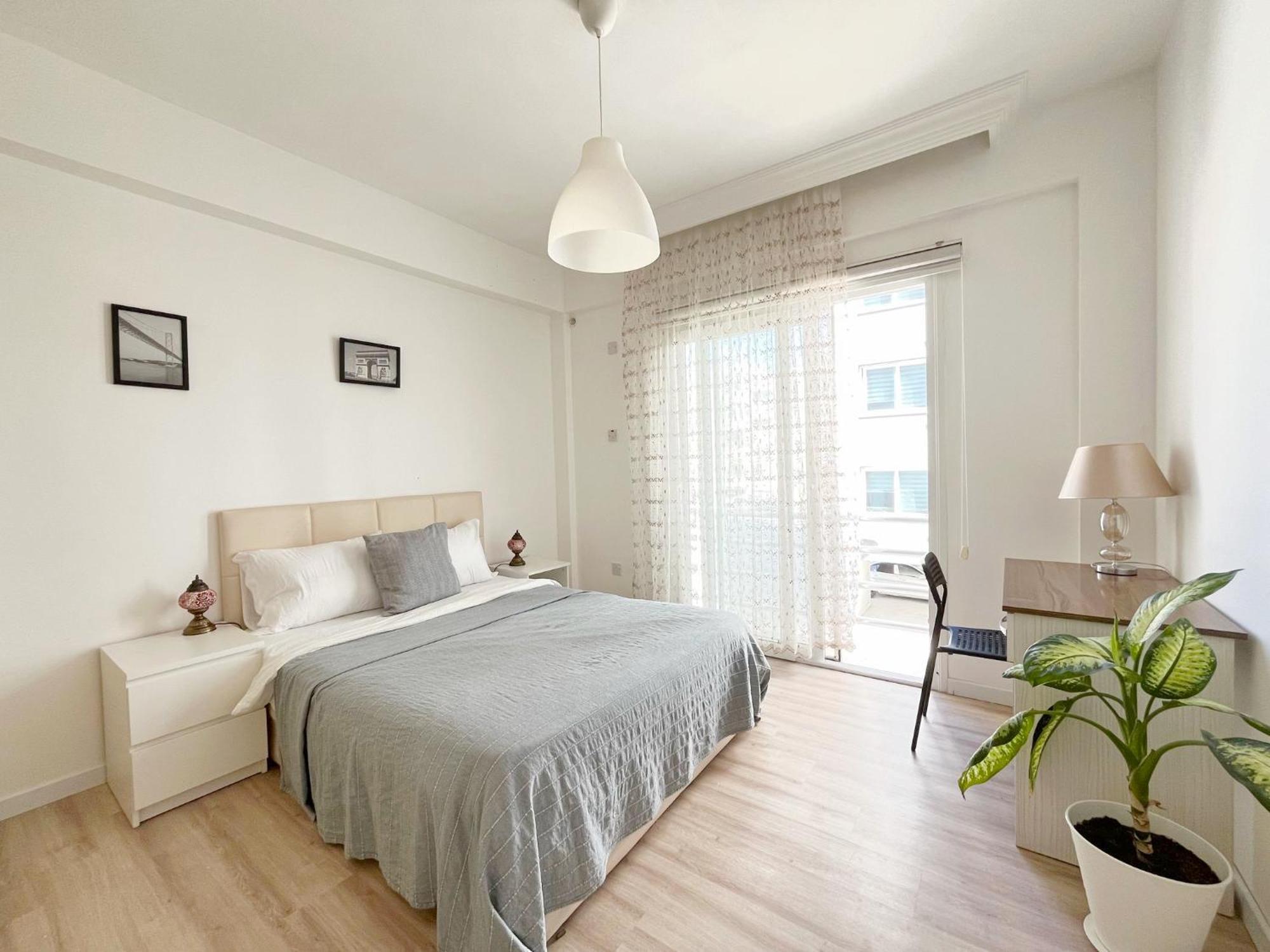 Weekend Apartments 2Br Les Amb Kyrenia  Esterno foto